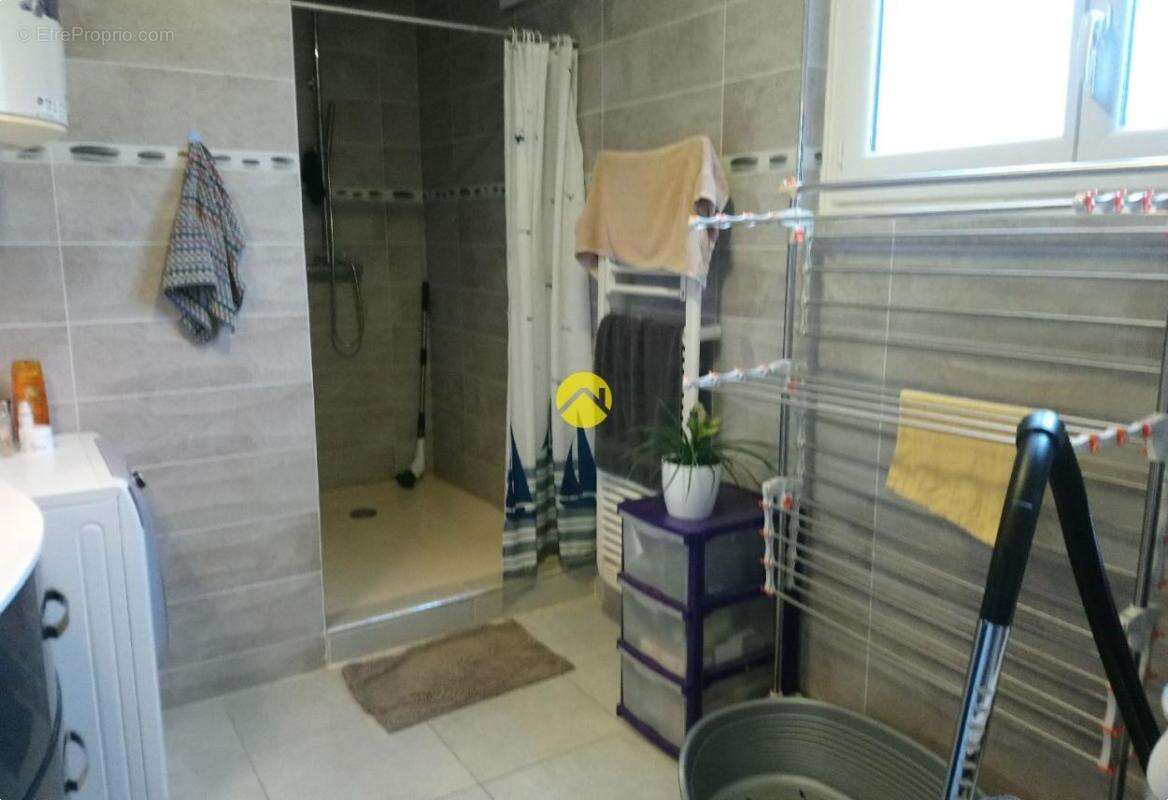 Appartement à SAINT-AMAND-MONTROND