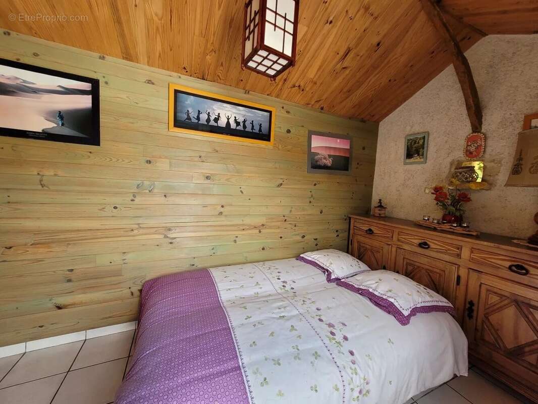 Maison à LABASTIDE-MARNHAC