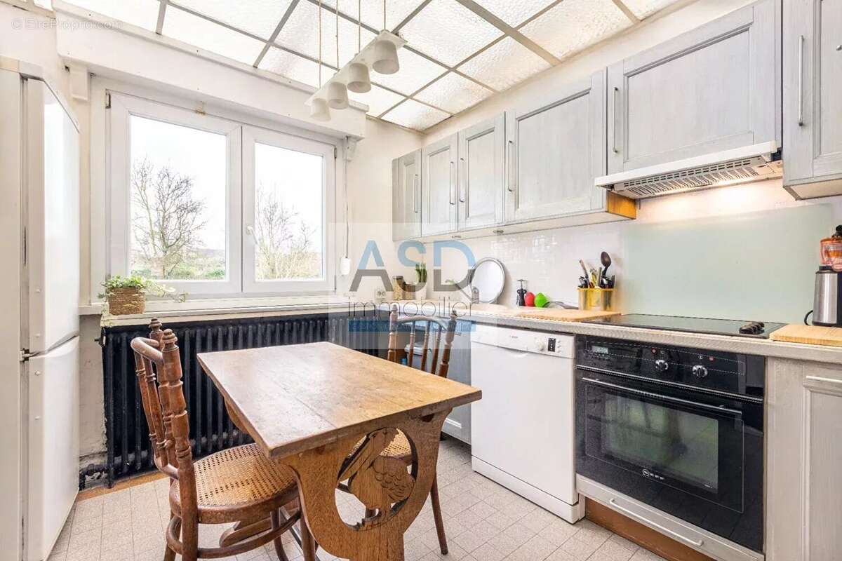 Maison à MARCQ-EN-BAROEUL