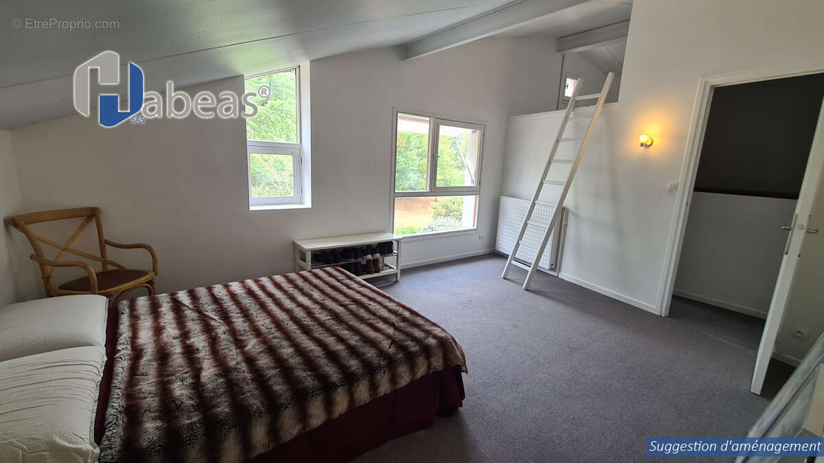 À 45 min de Lyon – Maison d’architecte unique de 330m², 6 chambres, avec piscine 10x5 au cœur de 5 800 m² de parc arboré - photo 24