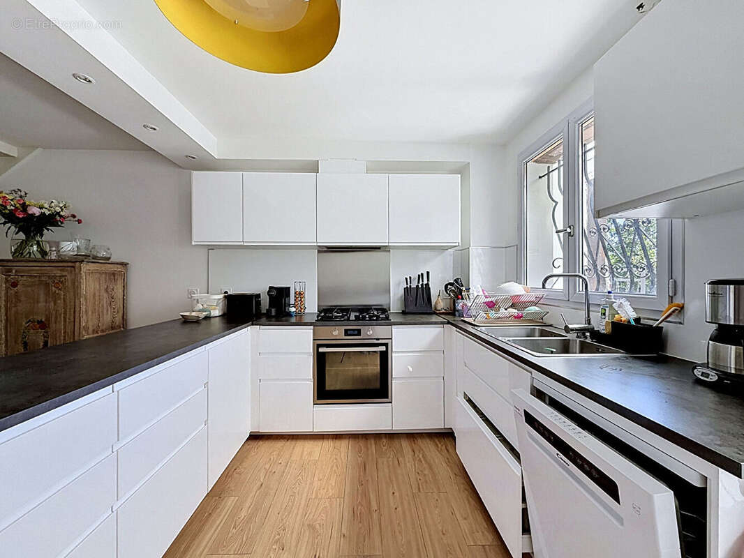 Maison à NANTERRE