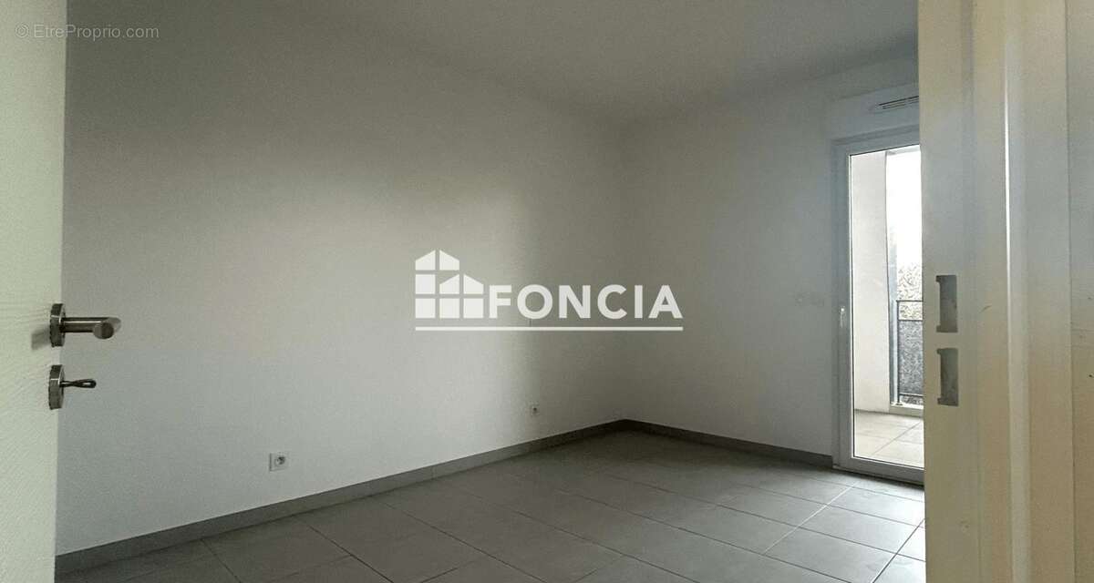 Appartement à VILLENEUVE-LOUBET