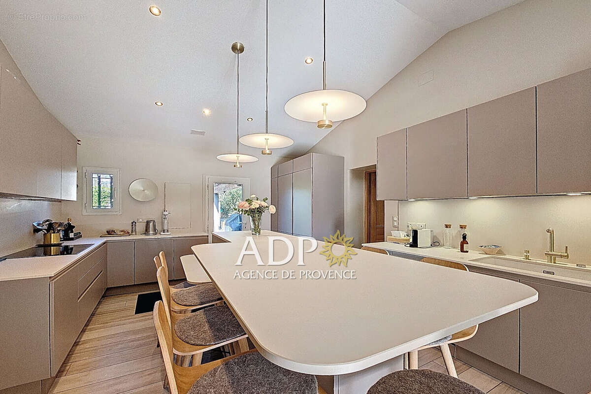 Maison à PEYMEINADE