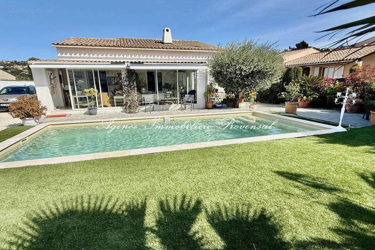 Maison à SAINTE-MAXIME