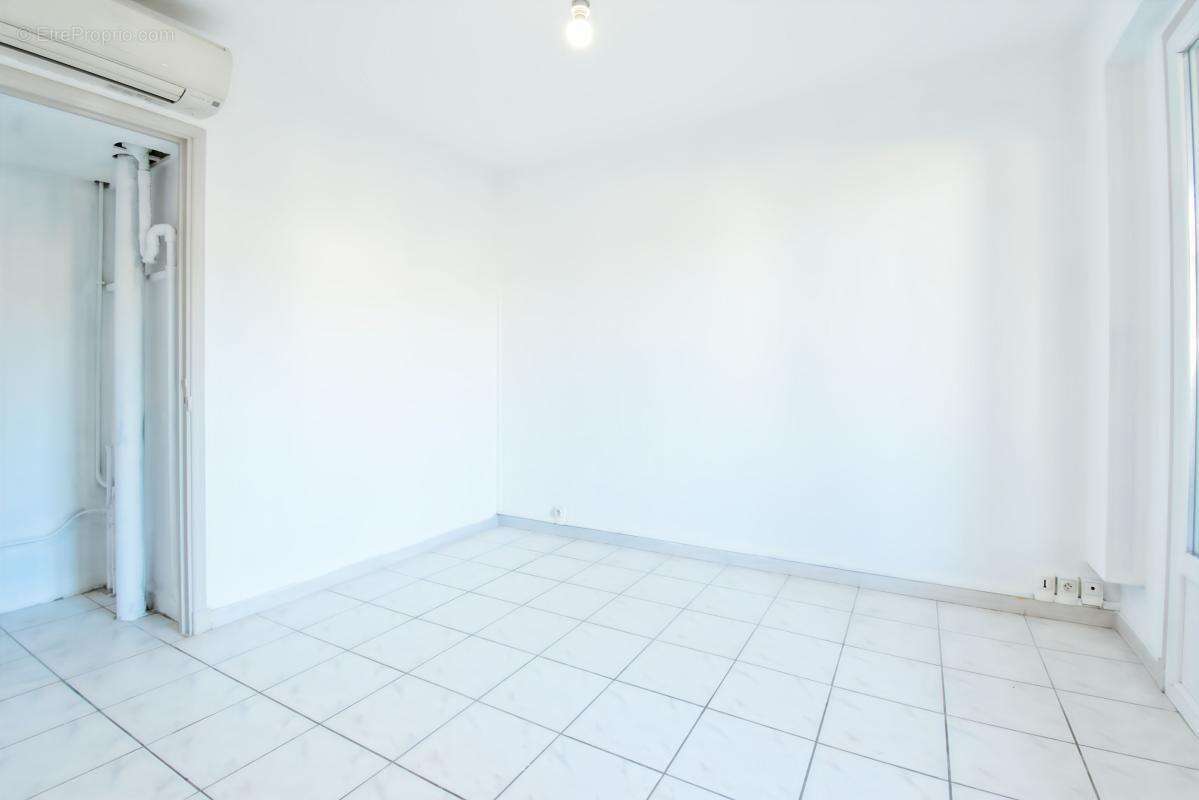 Appartement à BOURG-LES-VALENCE