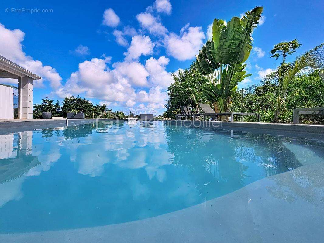 Maison à SAINTE-ANNE