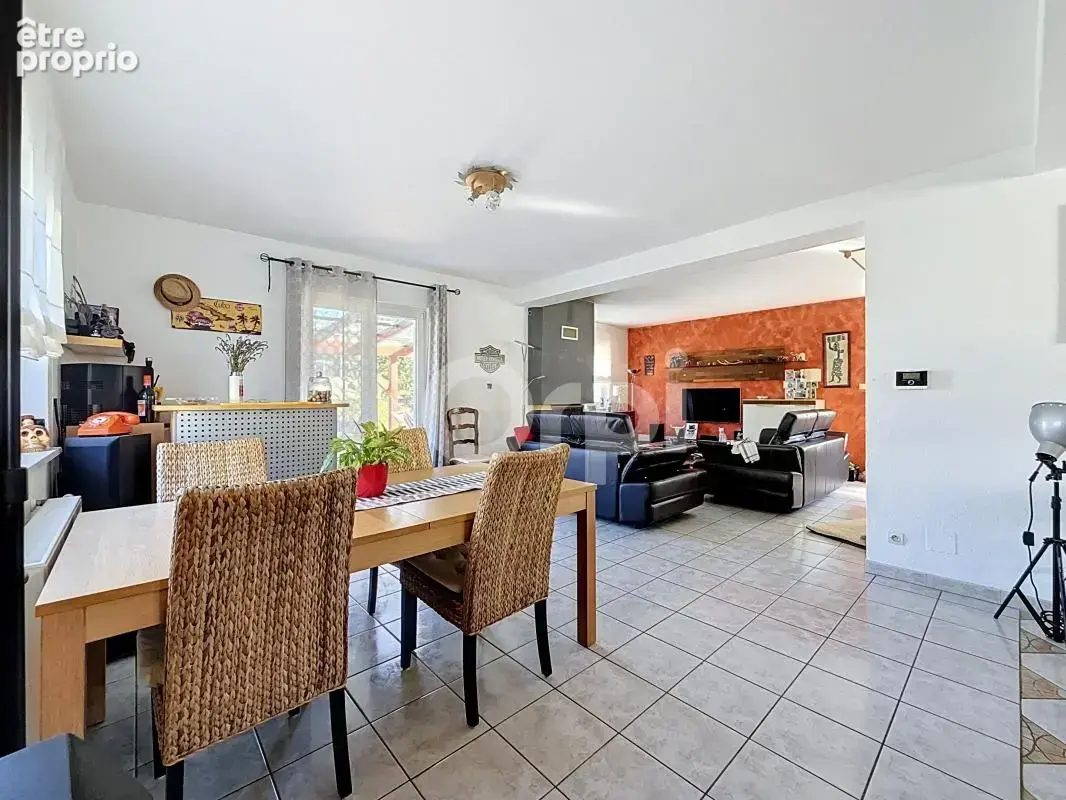 Maison à vendre: kembs – maison individuelle avec piscine, sous-sol et importants volumes de garage - photo 15