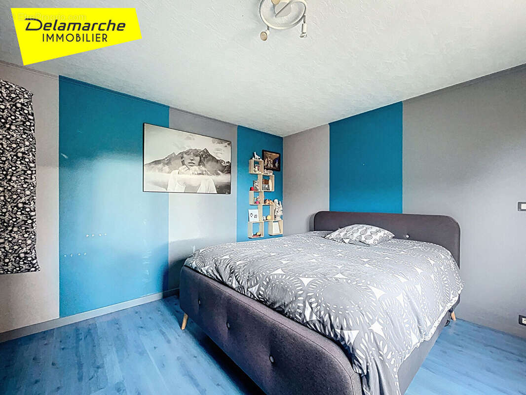 Maison à VILLEDIEU-LES-POELES