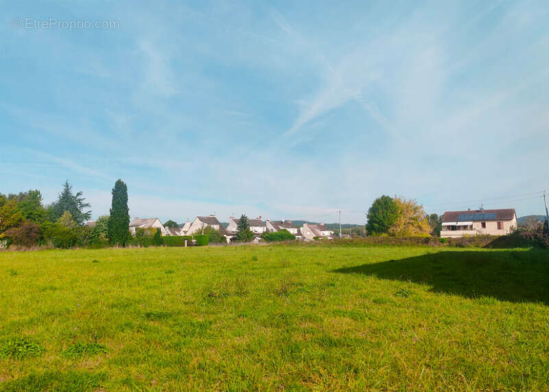 Terrain à PAZAYAC