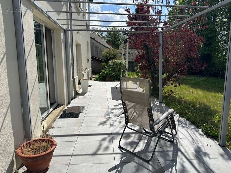 Maison de ville de 92m2 avec jardin au bord de l'eau - photo 3