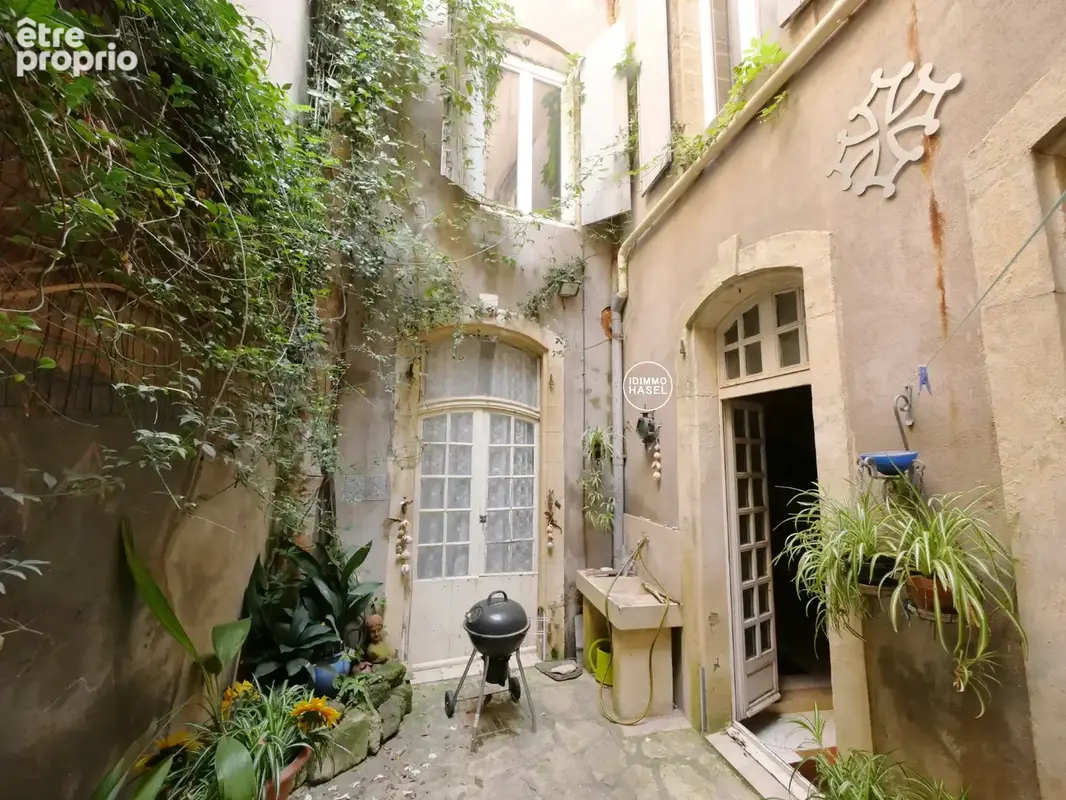 Pomérols, maison de caractère début 18ième avec pierre de taille, grandes cheminées et belle hauteur sous plaf - photo 12