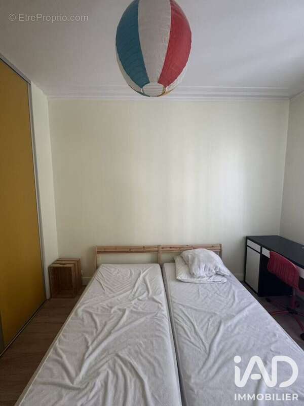 Photo 9 - Appartement à LEVALLOIS-PERRET