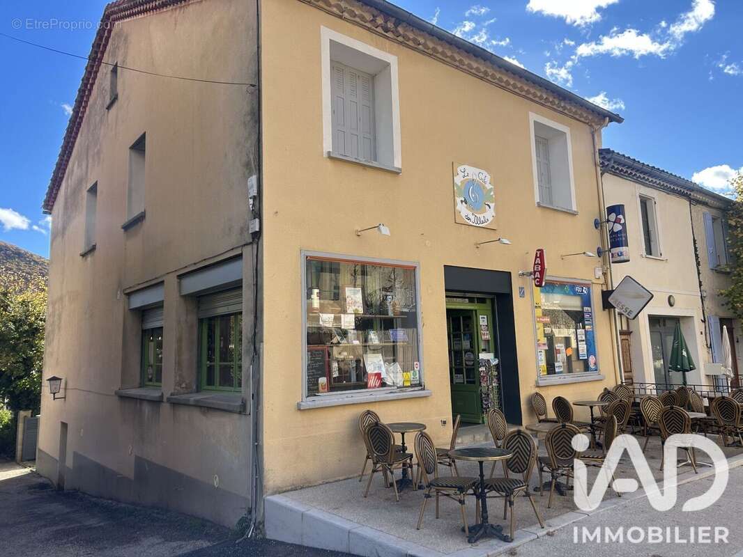 Commerce 120 m² à Montbrun-Les-Bains  - photo 2
