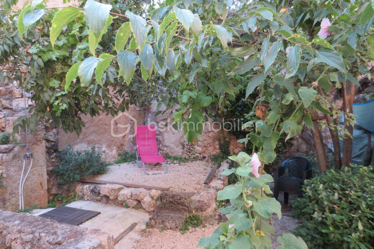 Maison à MOUSTIERS-SAINTE-MARIE