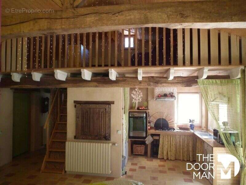 Maison à BEAULIEU-SOUS-PARTHENAY