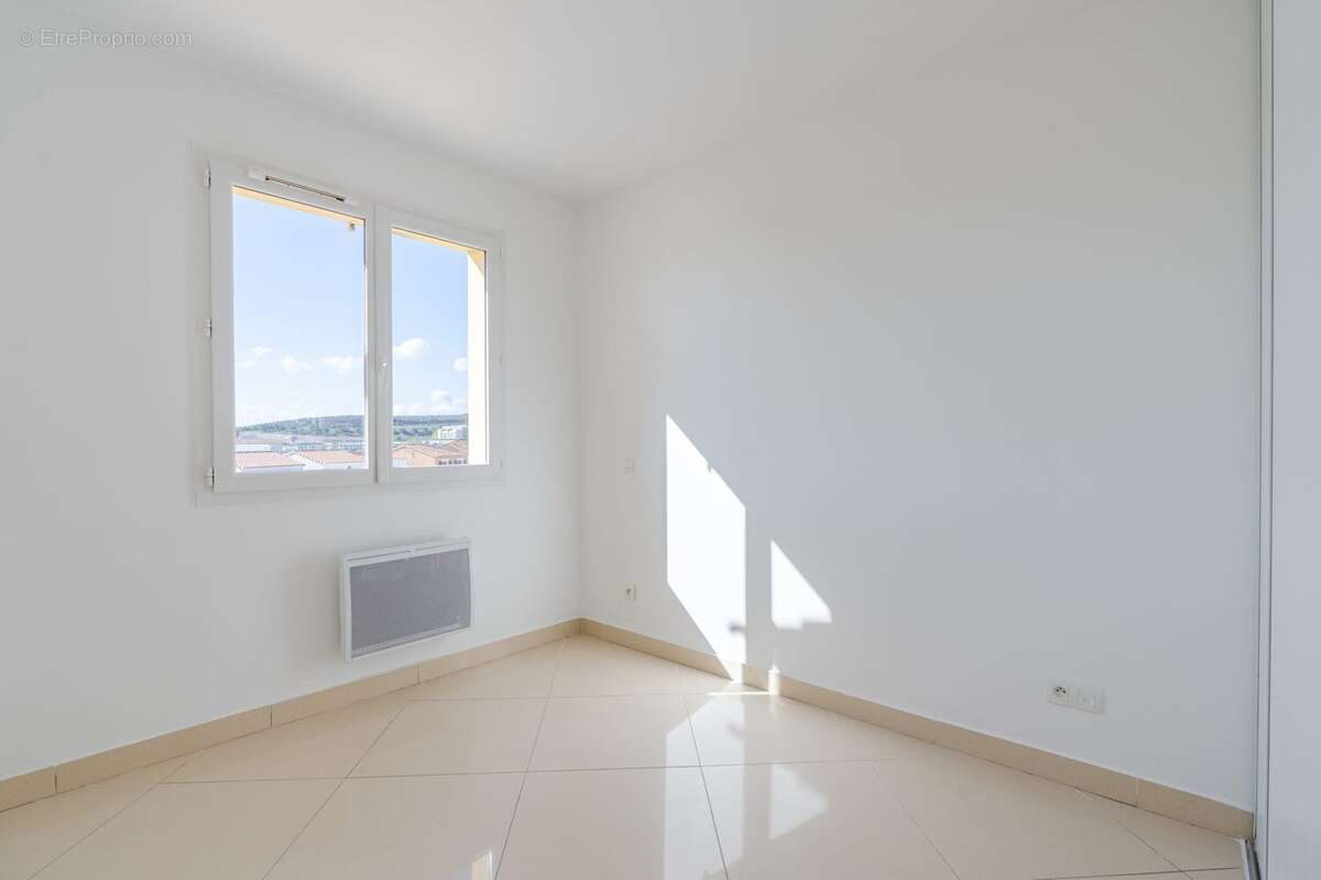 Chambre 1 - Maison à NARBONNE