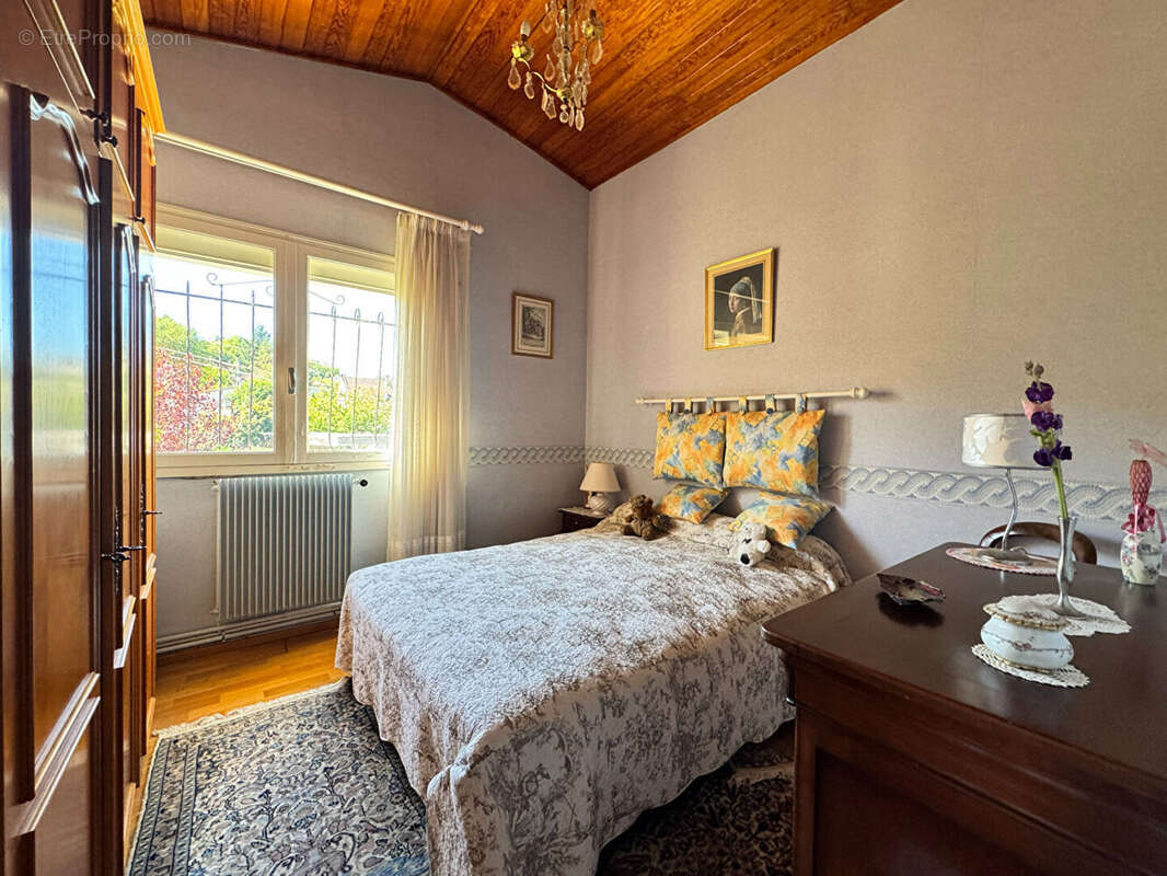 Maison à COULOUNIEIX-CHAMIERS