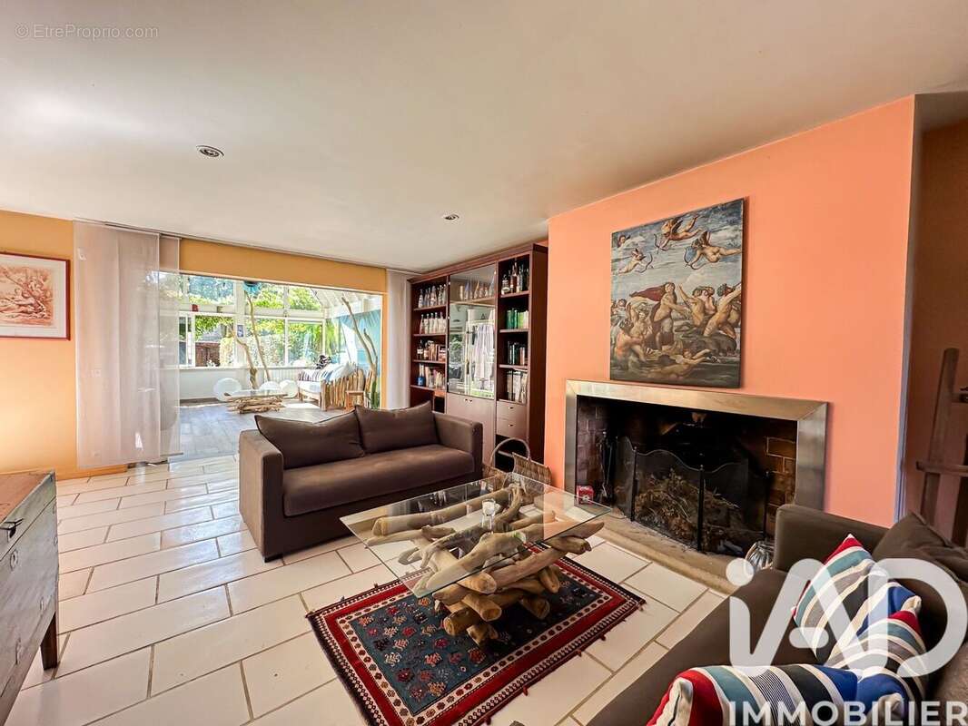 Photo 3 - Maison à LE CHESNAY