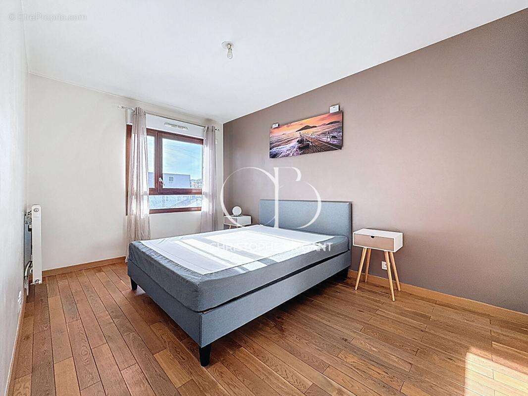 Appartement à LE KREMLIN-BICETRE