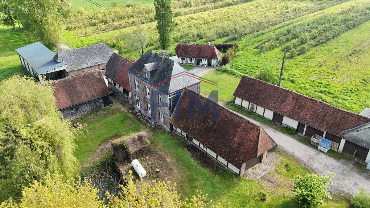 Maison à NEUFCHATEL-EN-BRAY