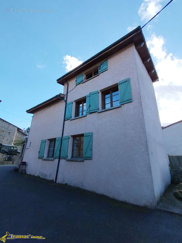 Maison à THIERS