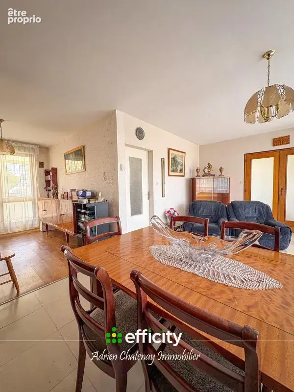 Maison 6 pièces 110 m² à vendre à La Roche-Sur-Yon (85000) - photo 7