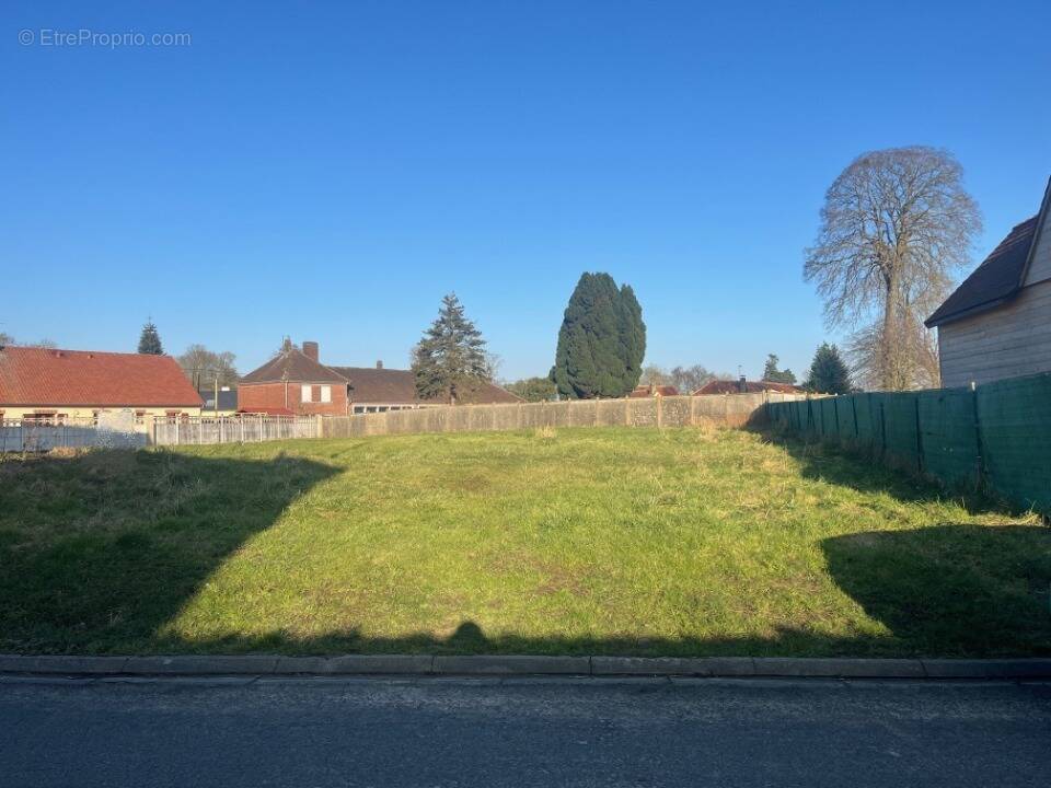 Terrain à SAINT-MAXENT