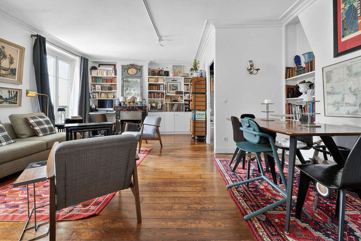 Appartement à PARIS-19E