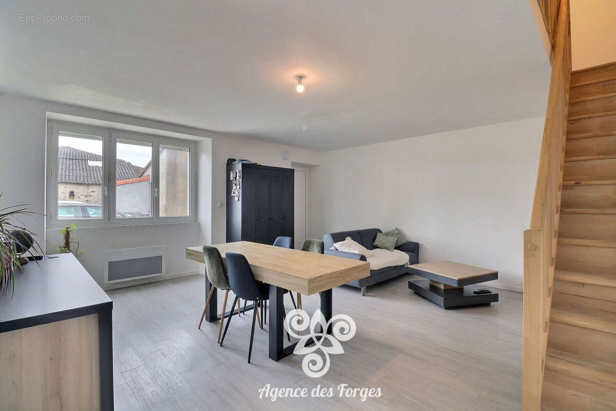 Maison Saint Andre De La Marche - 71.53 m2 - 2 ch - photo 3