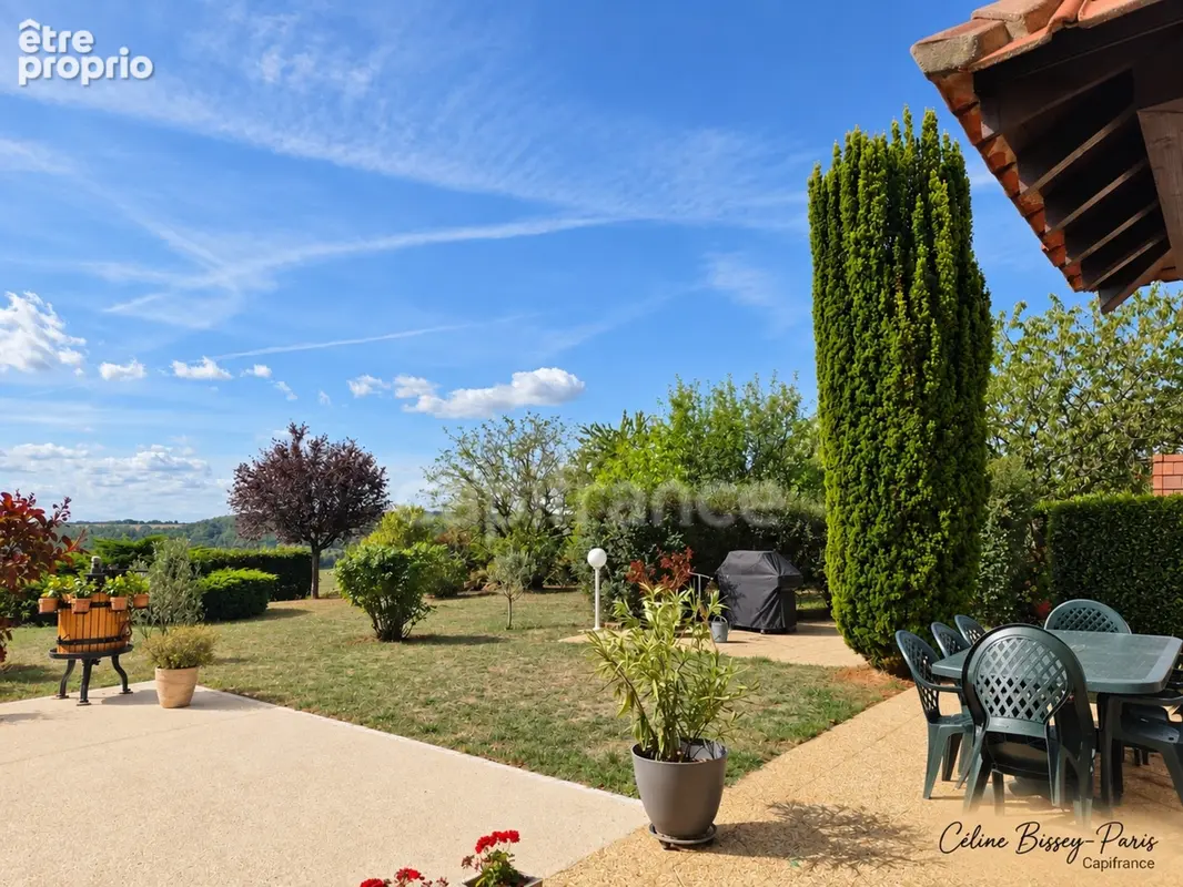 Longère de charme, vue exceptionnelle sur la vallée - photo 10