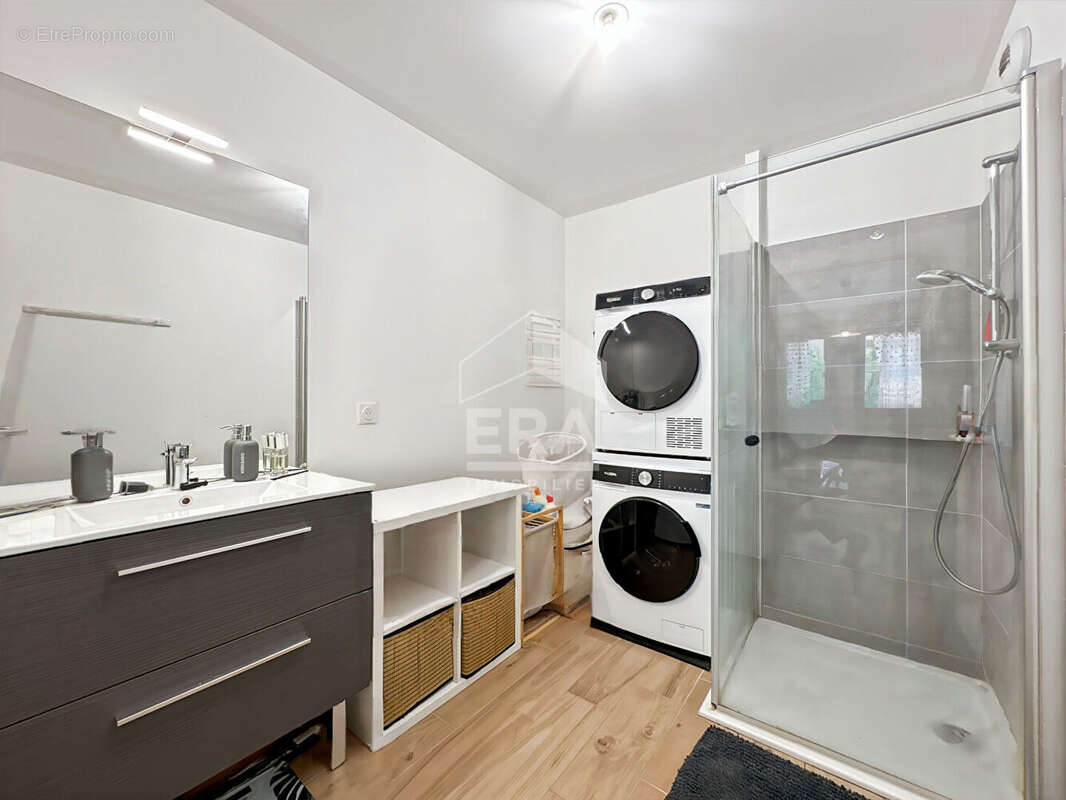 Appartement à MARSEILLE-13E