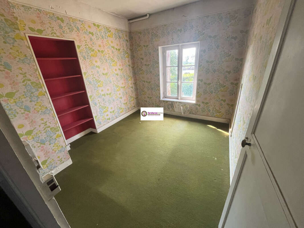 Maison à SAINTE-GAUBURGE-SAINTE-COLOMBE