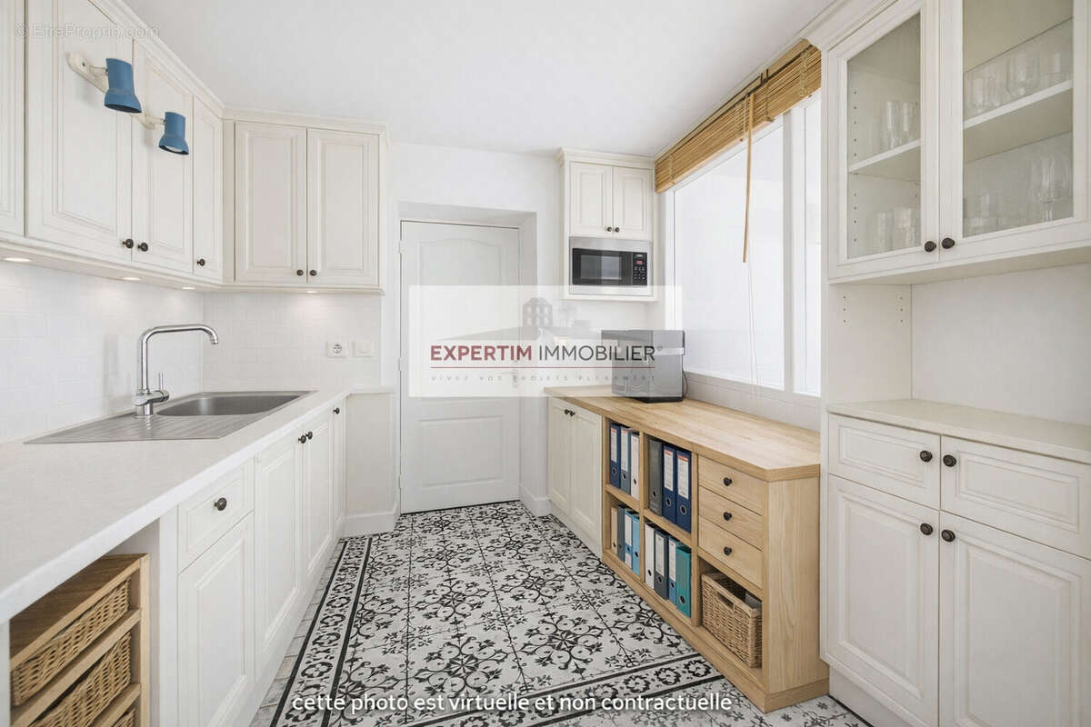 Appartement à VERSAILLES