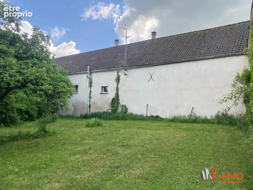 Ancienne ferme avec de grandes dépendances - photo 27