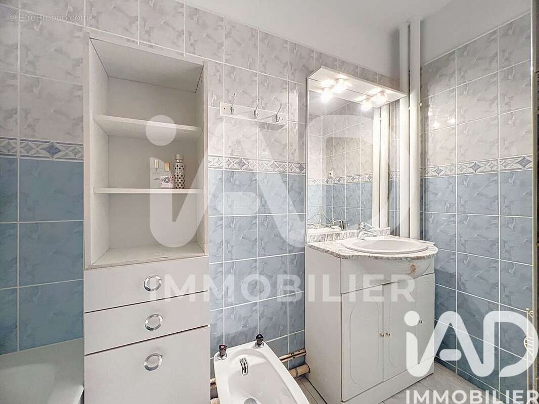 Photo 8 - Appartement à MARSEILLE-10E