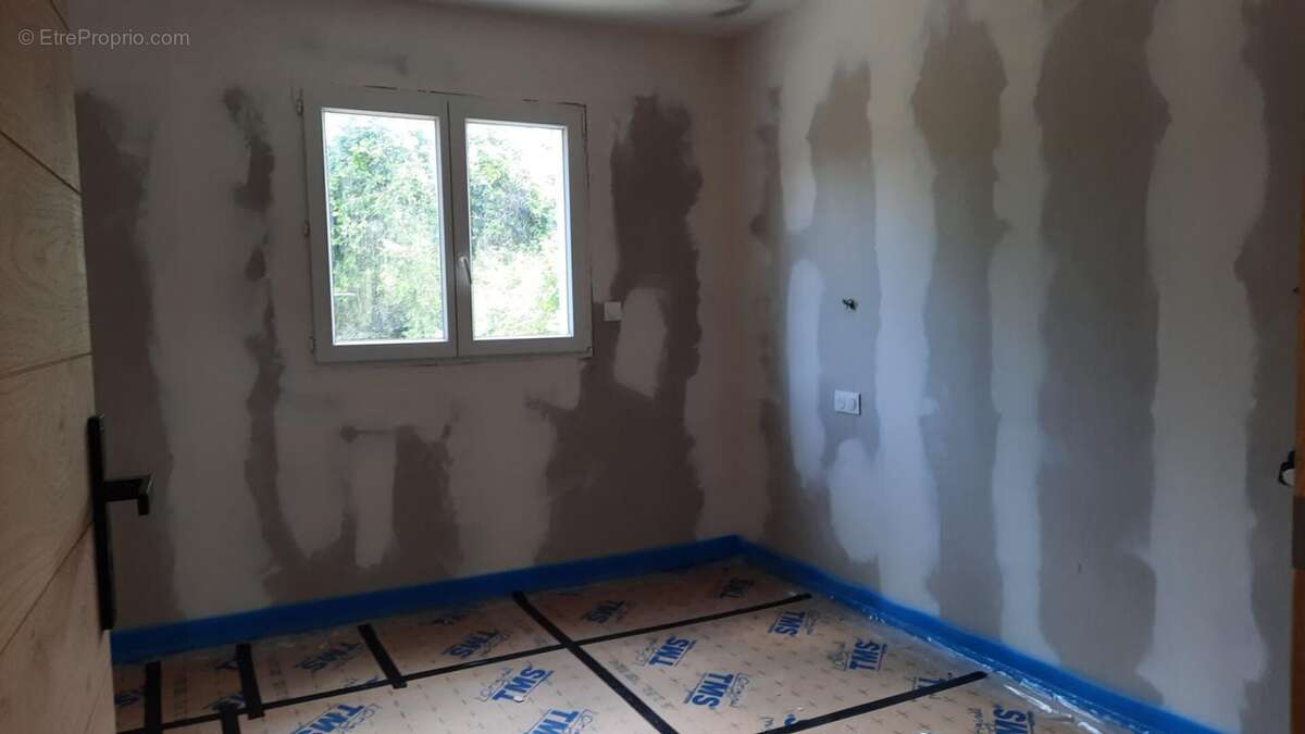 Maison à SAINT-CIERS-DU-TAILLON