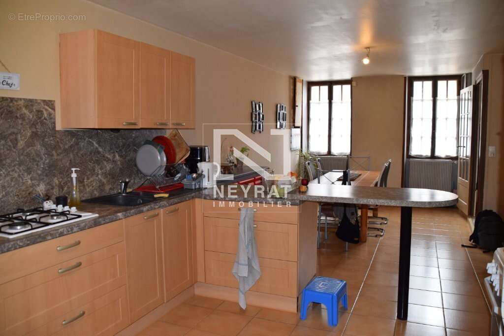 Maison à BLIGNY-SUR-OUCHE