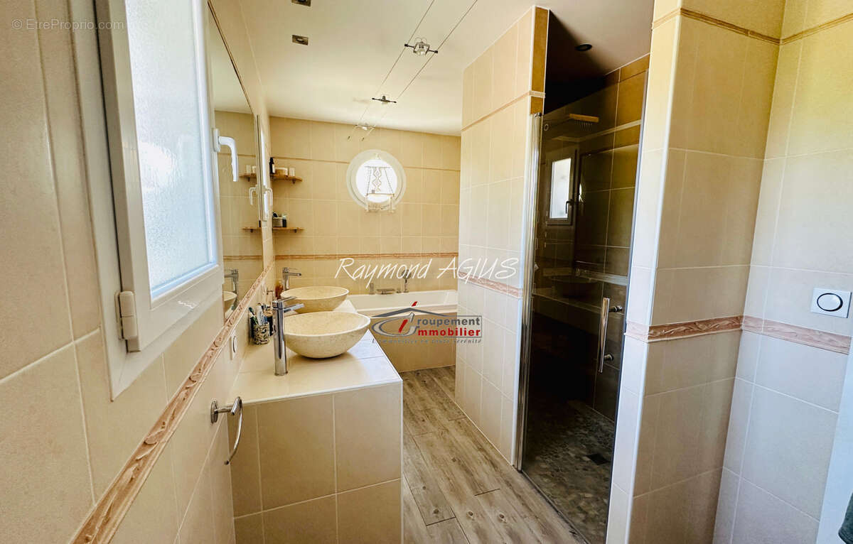 Propriété équestre exceptionnelle avec 5 chambres, piscine chauffée et plus de 6 hectares de terrain - photo 26