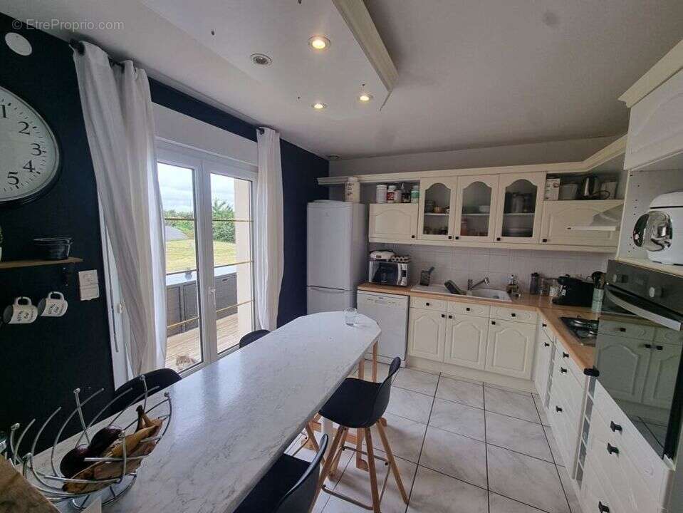 Maison à BRETTEVILLE-L'ORGUEILLEUSE