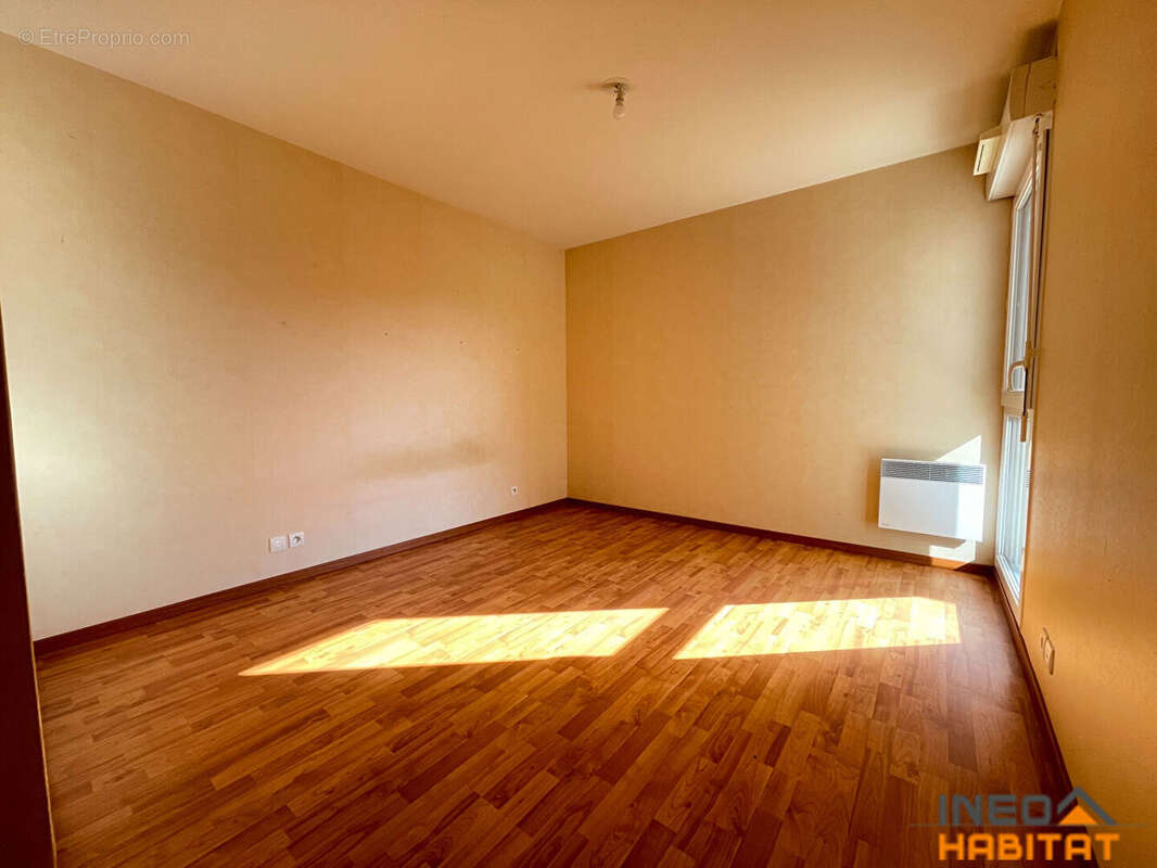 Appartement à LA CHAPELLE-DES-FOUGERETZ