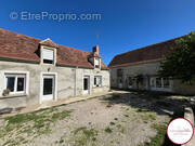 Maison à SAINT-GEORGES-DE-POISIEUX