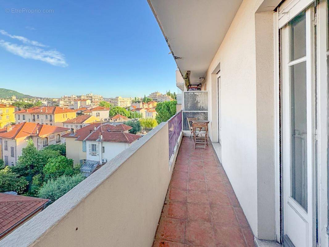 Appartement à NICE