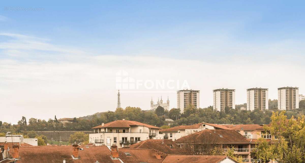 Appartement à LYON-9E