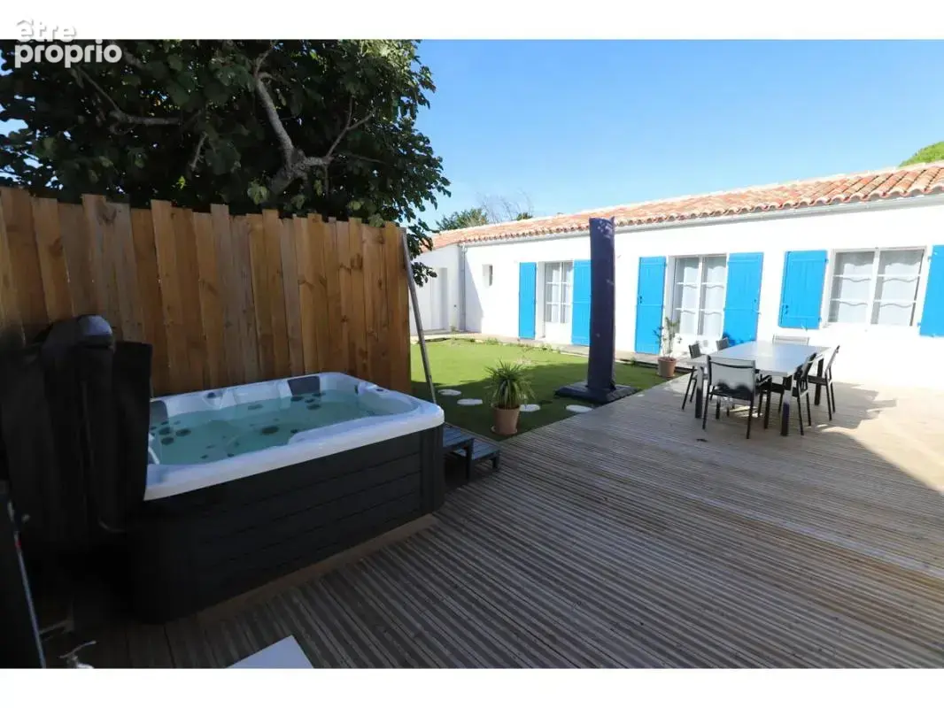 Maison 6 pièces 124 m² à vendre à Saint-Georges-D'oleron (17190) - photo 1