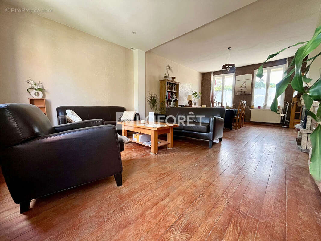 Maison proche Clermont 5 pièce(s) 151.68 m2 - photo 5