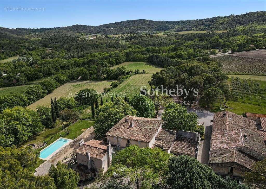 Maison à AIX-EN-PROVENCE