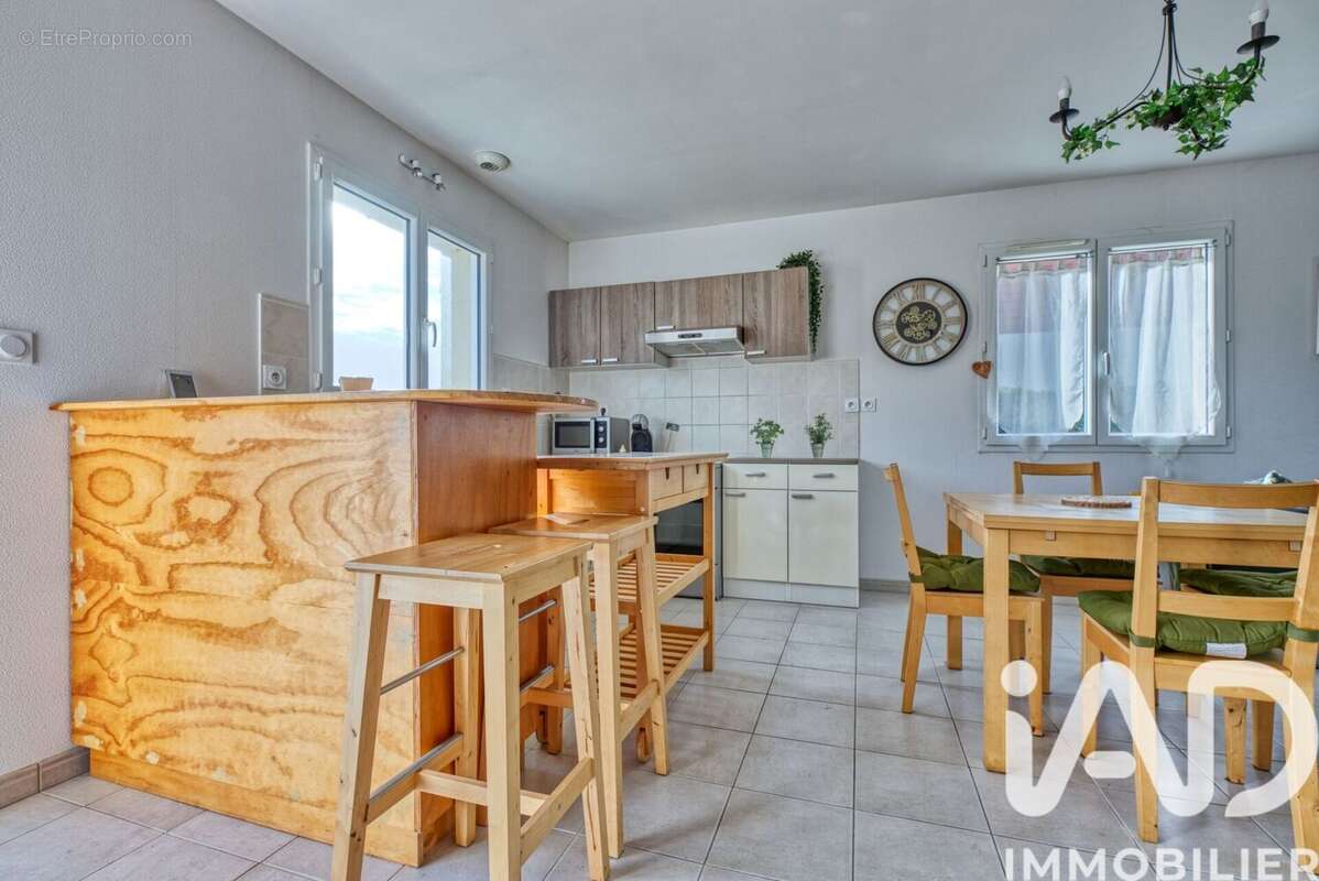 Photo 4 - Maison à SAINT-LOUIS-DE-MONTFERRAND