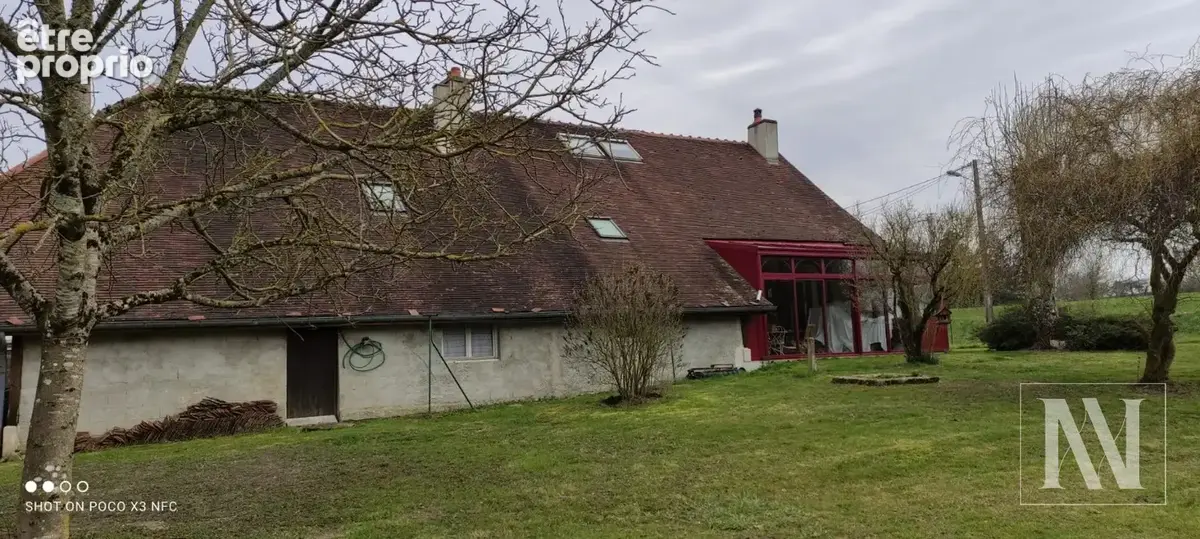 Maison de Campagne sur la commune de Fays la Chapelle - photo 2
