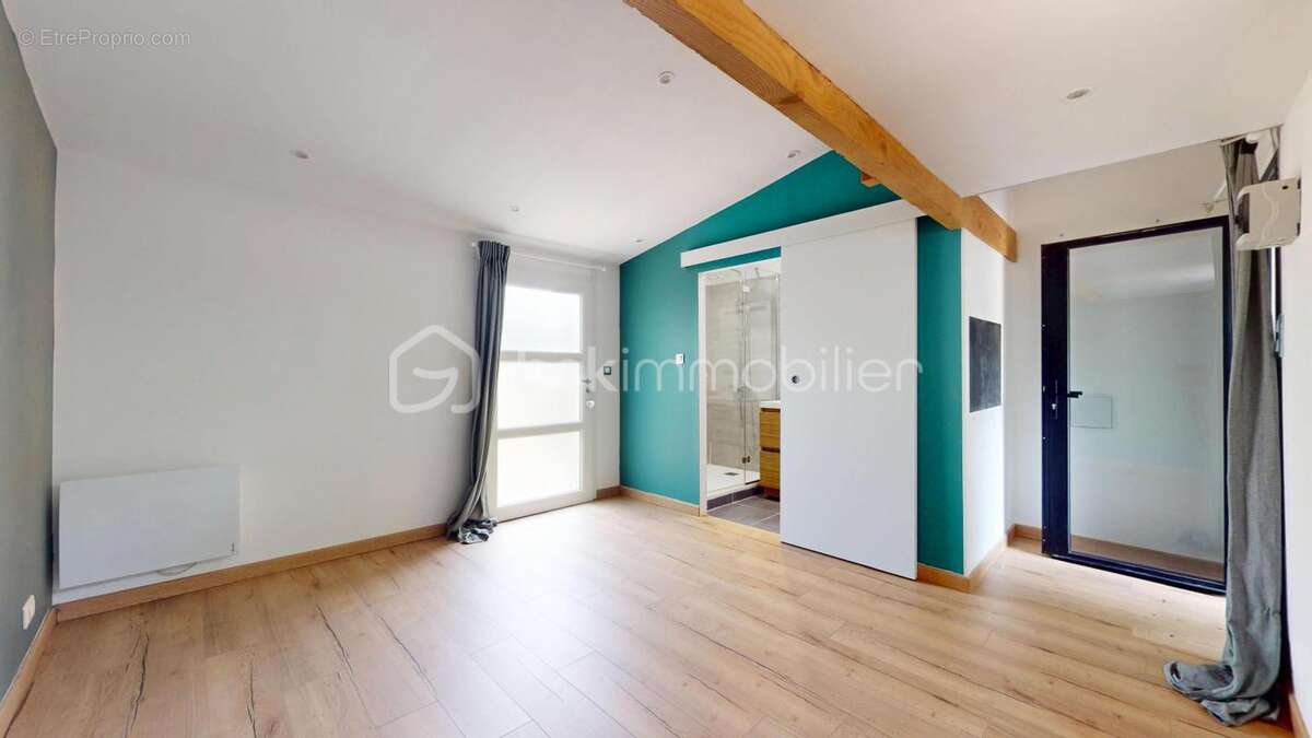 Maison familiale T5 de 125 m² en fond d’impasse à Escalquens - photo 12
