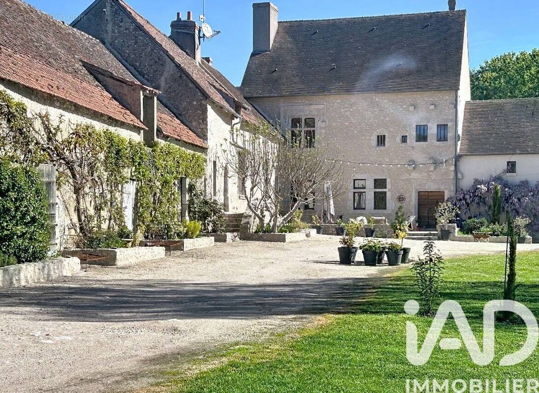 Photo 1 - Maison à TAVERS